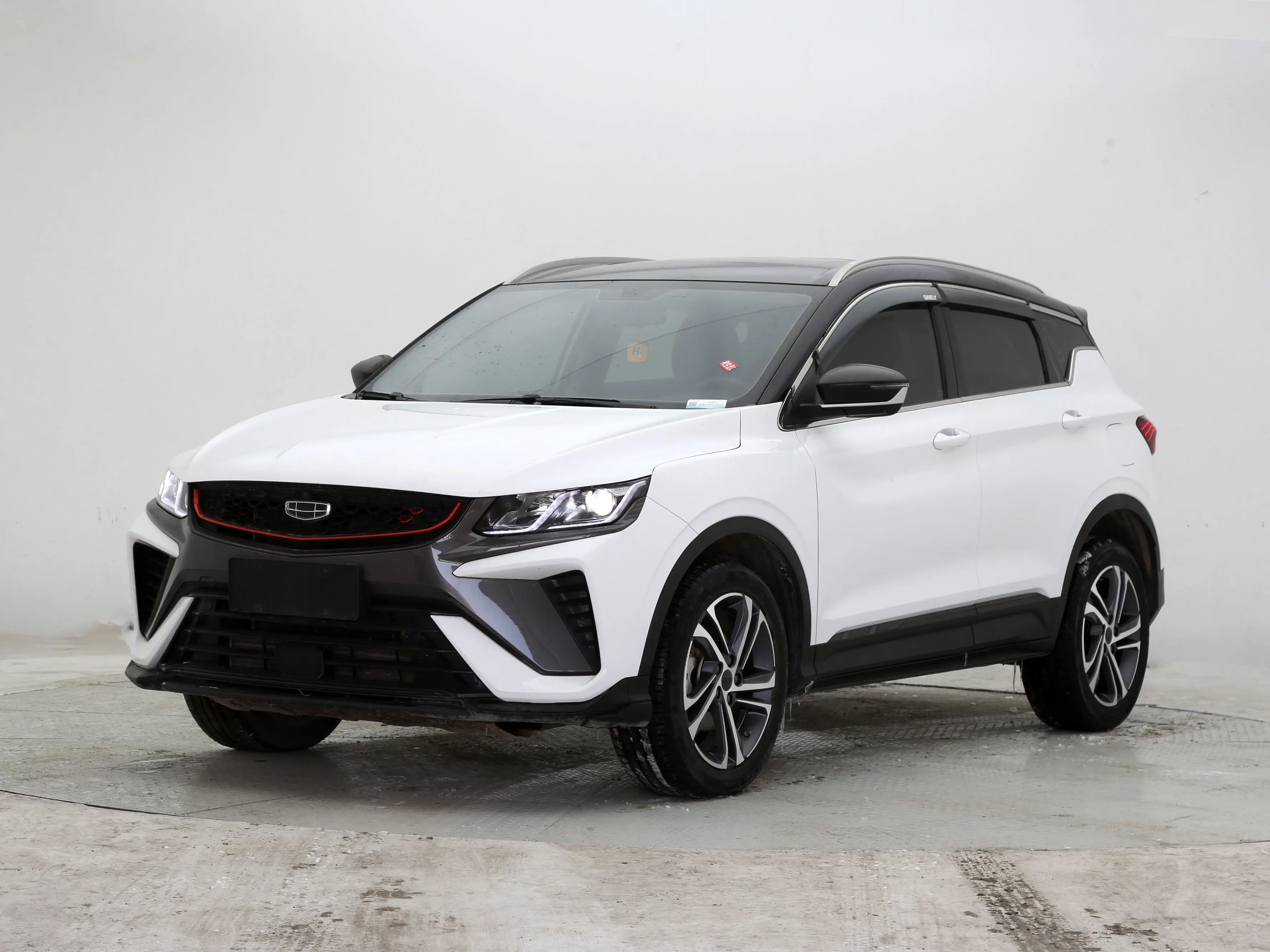 Geely Coolray SX11 (Binyue)  из Китая