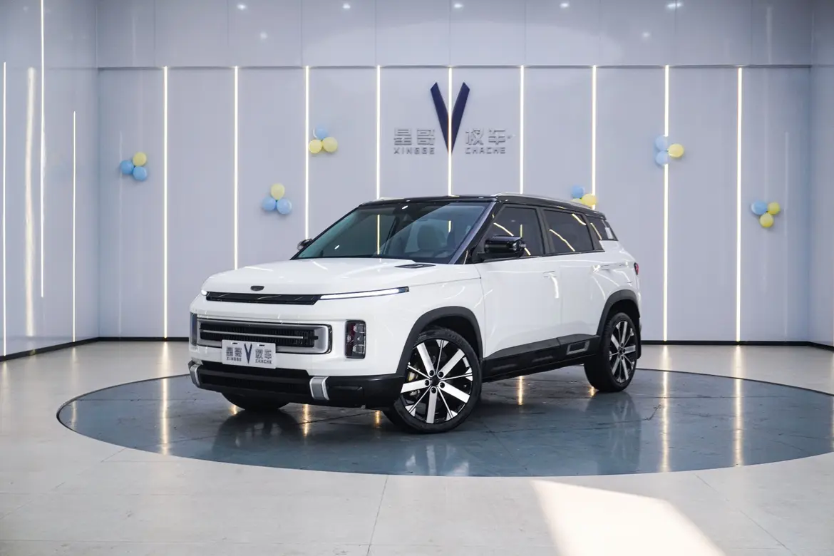 Geely ICON  из Китая