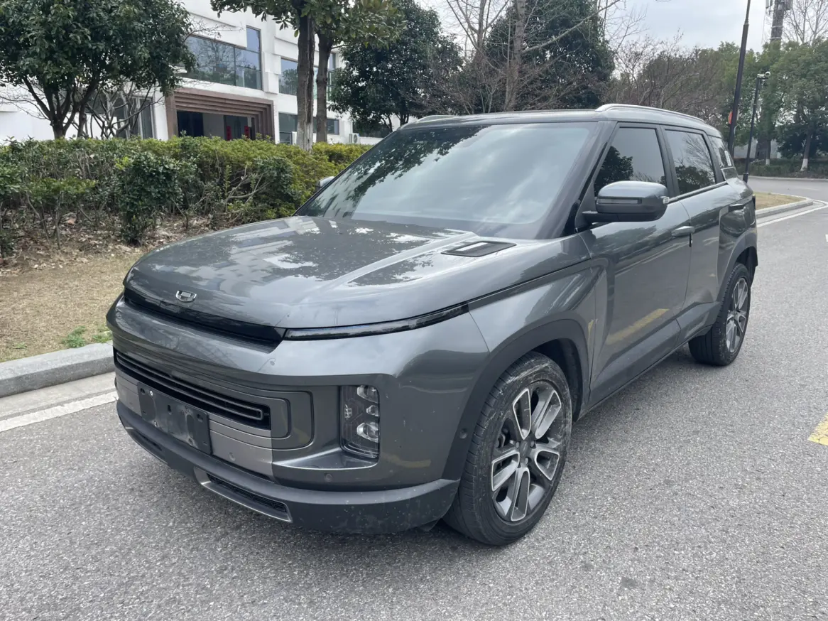 Geely ICON  из Китая