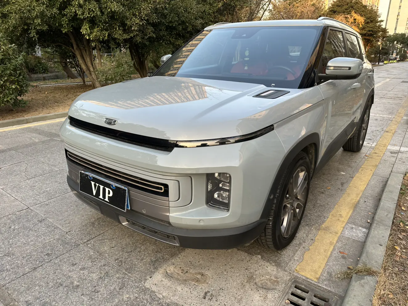 Geely ICON  из Китая