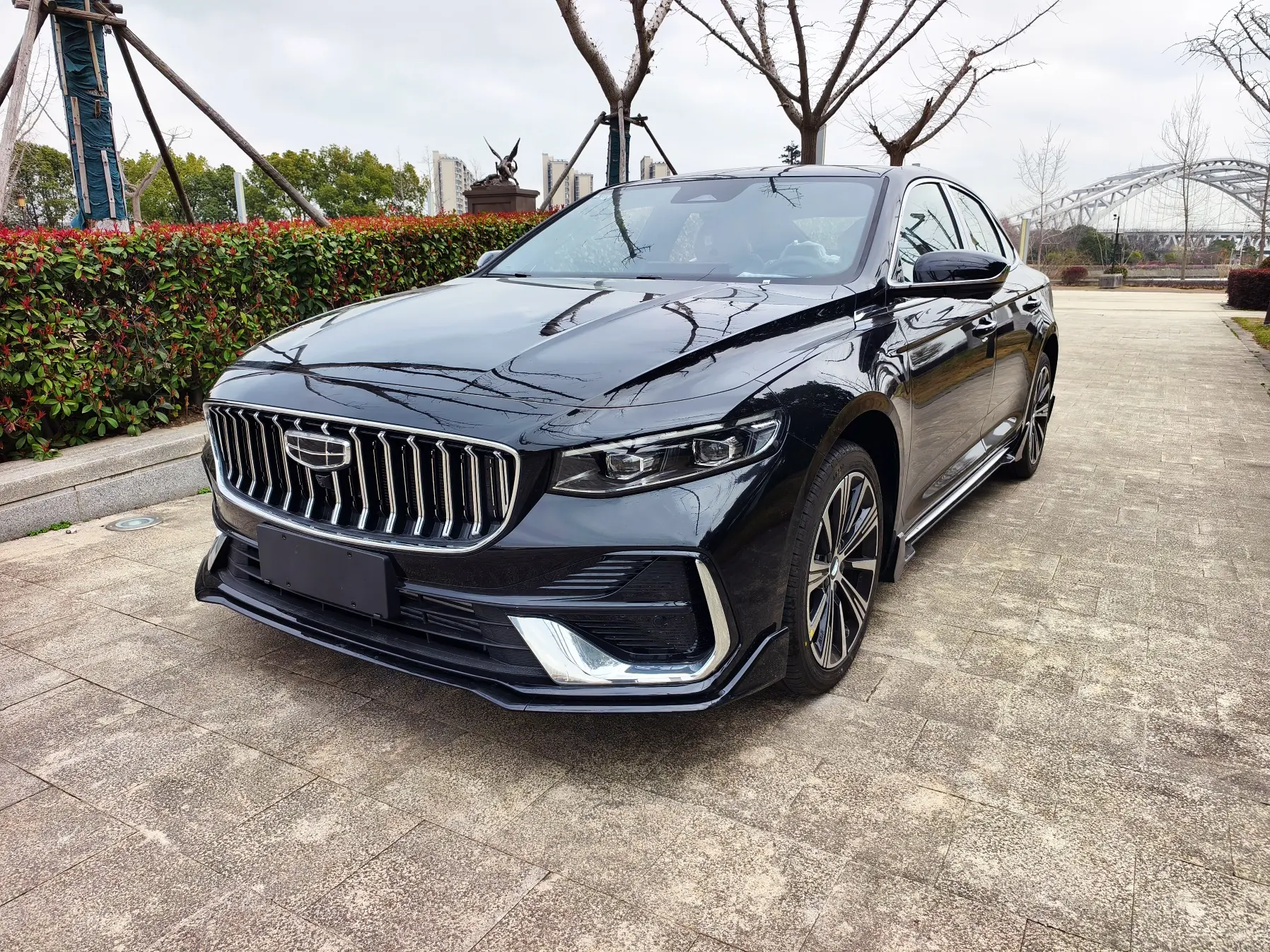 Geely Xing Rui  из Китая