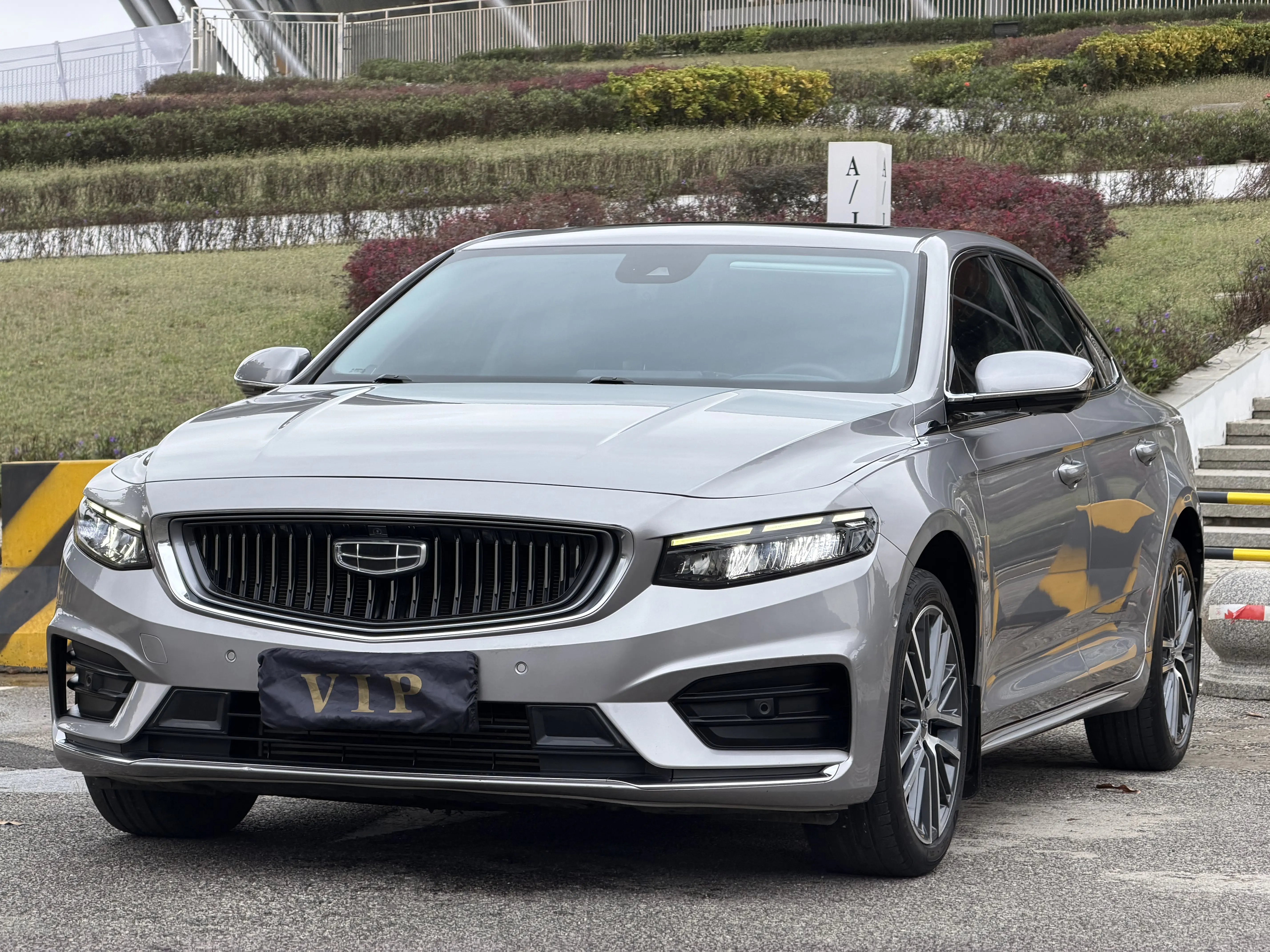 Geely Xing Rui  из Китая