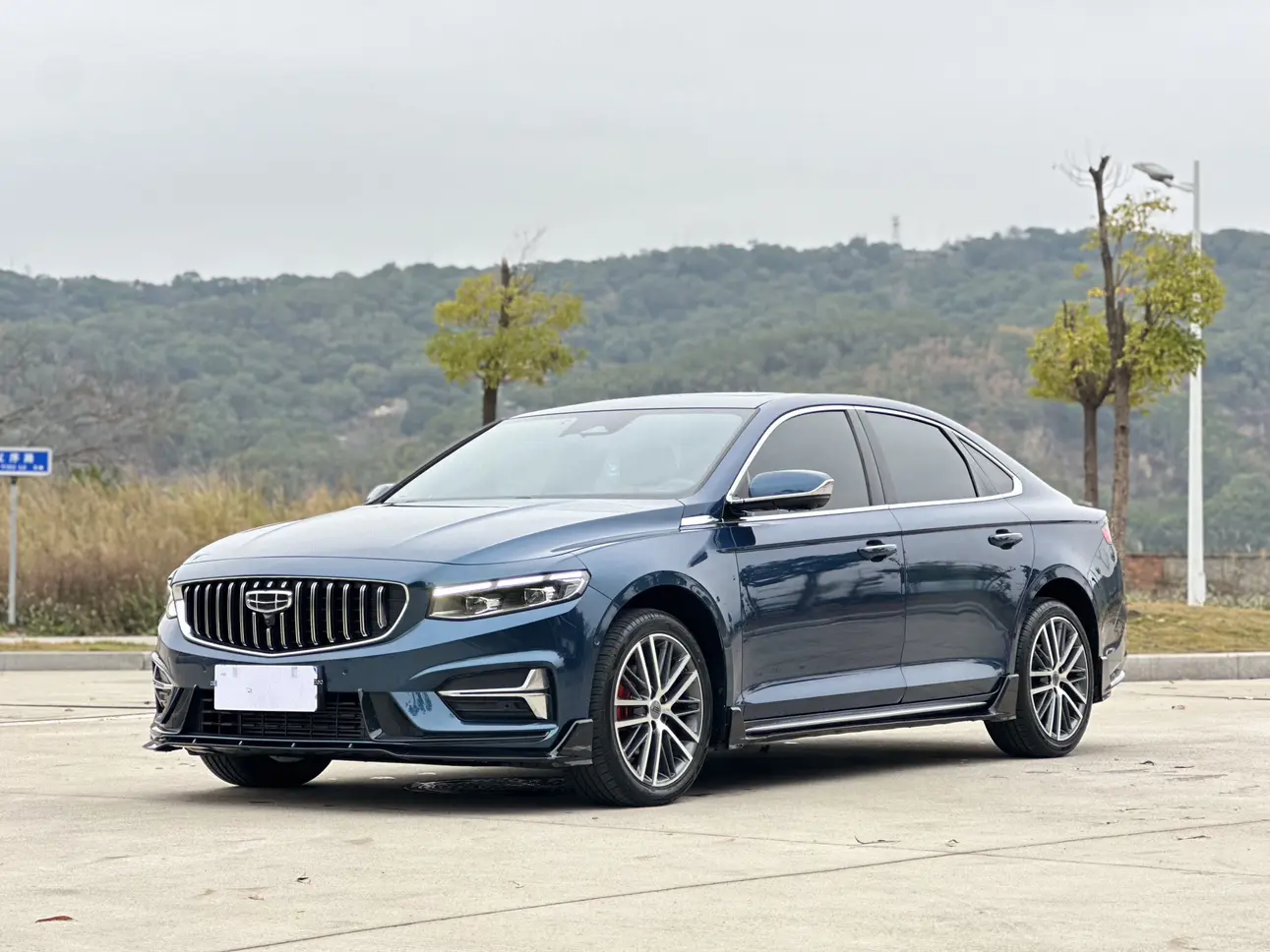 Geely Xing Rui  из Китая