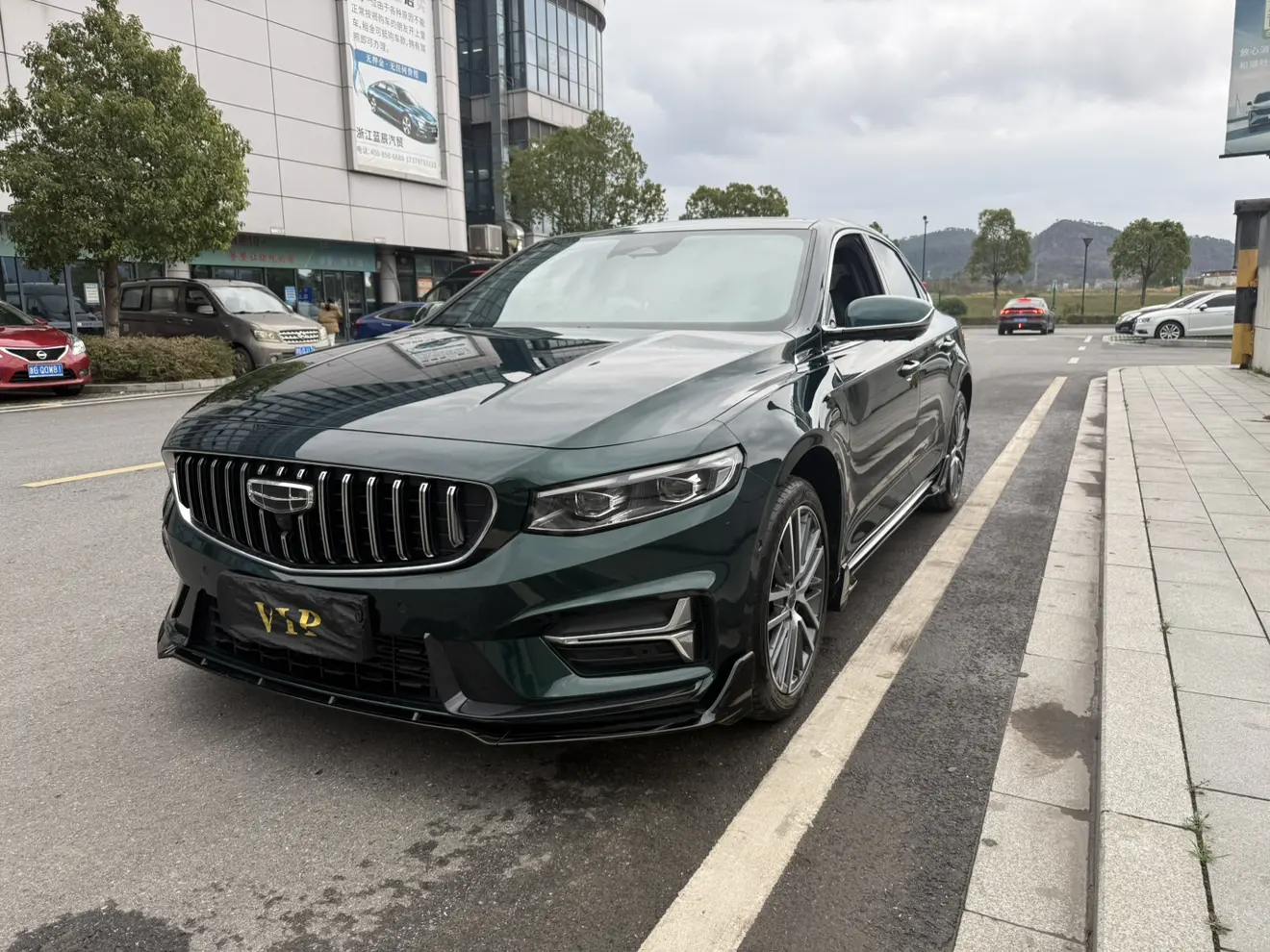 Geely Xing Rui  из Китая