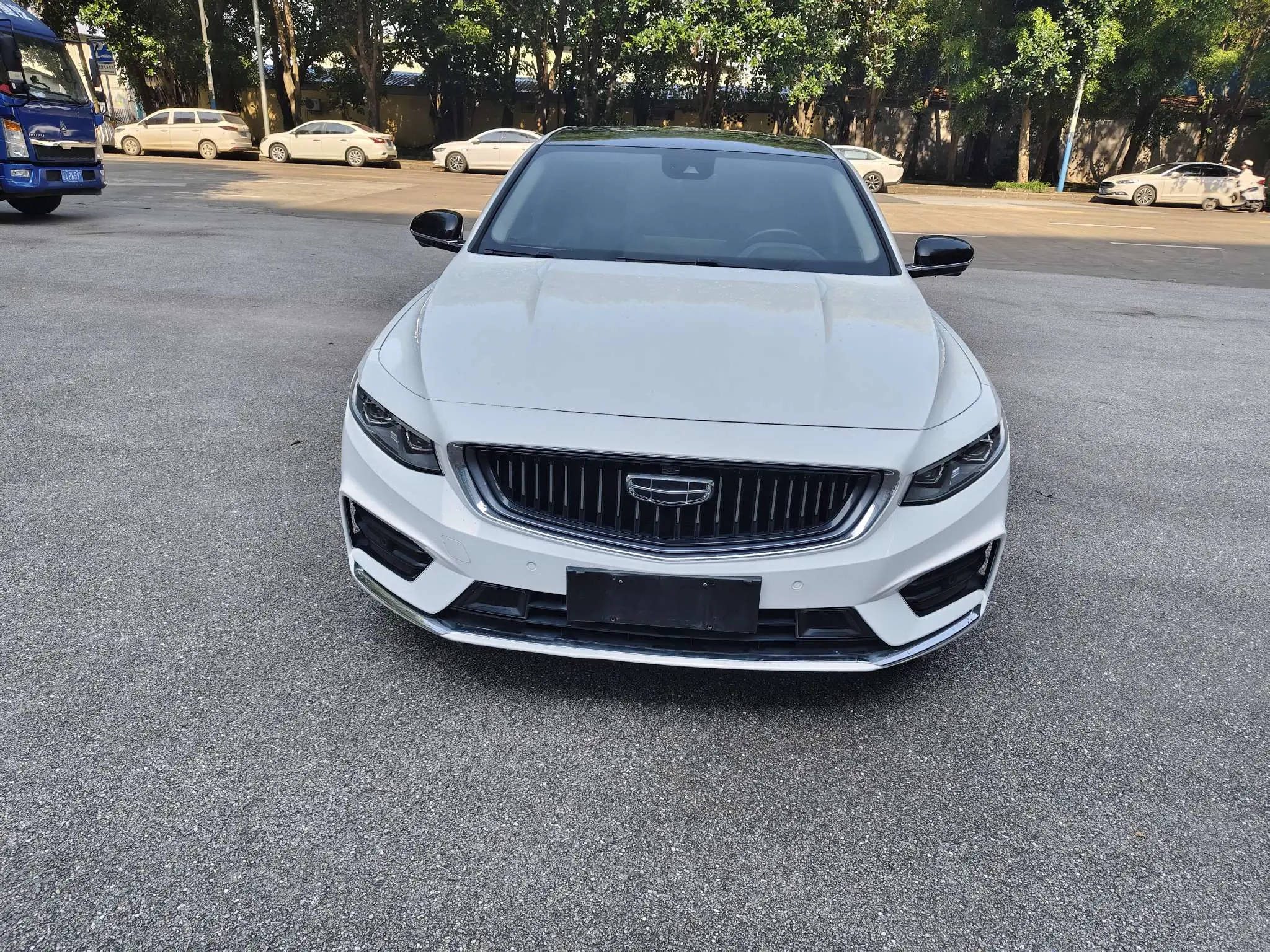 Geely Xing Rui  из Китая