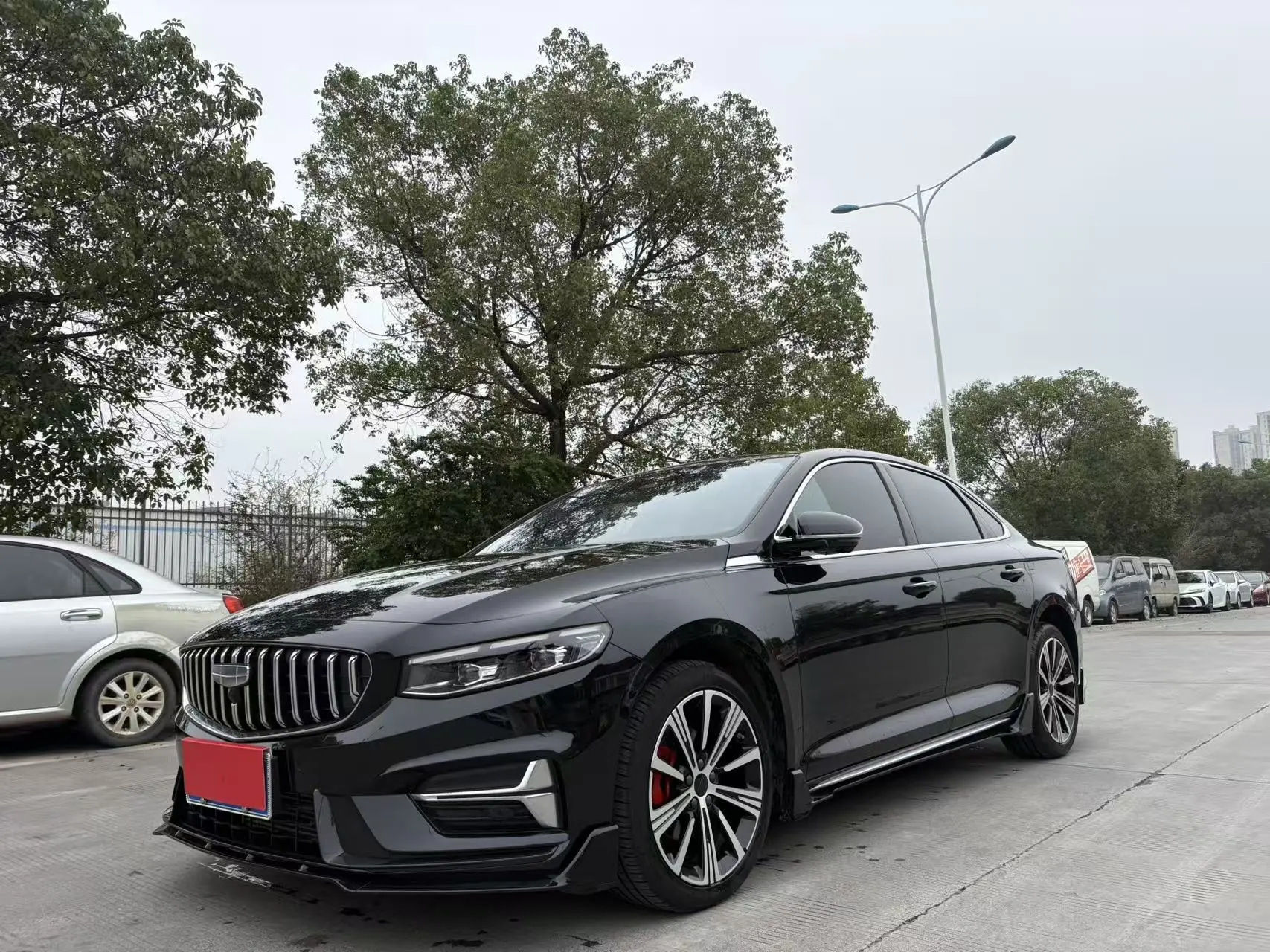 Geely Xing Rui  из Китая