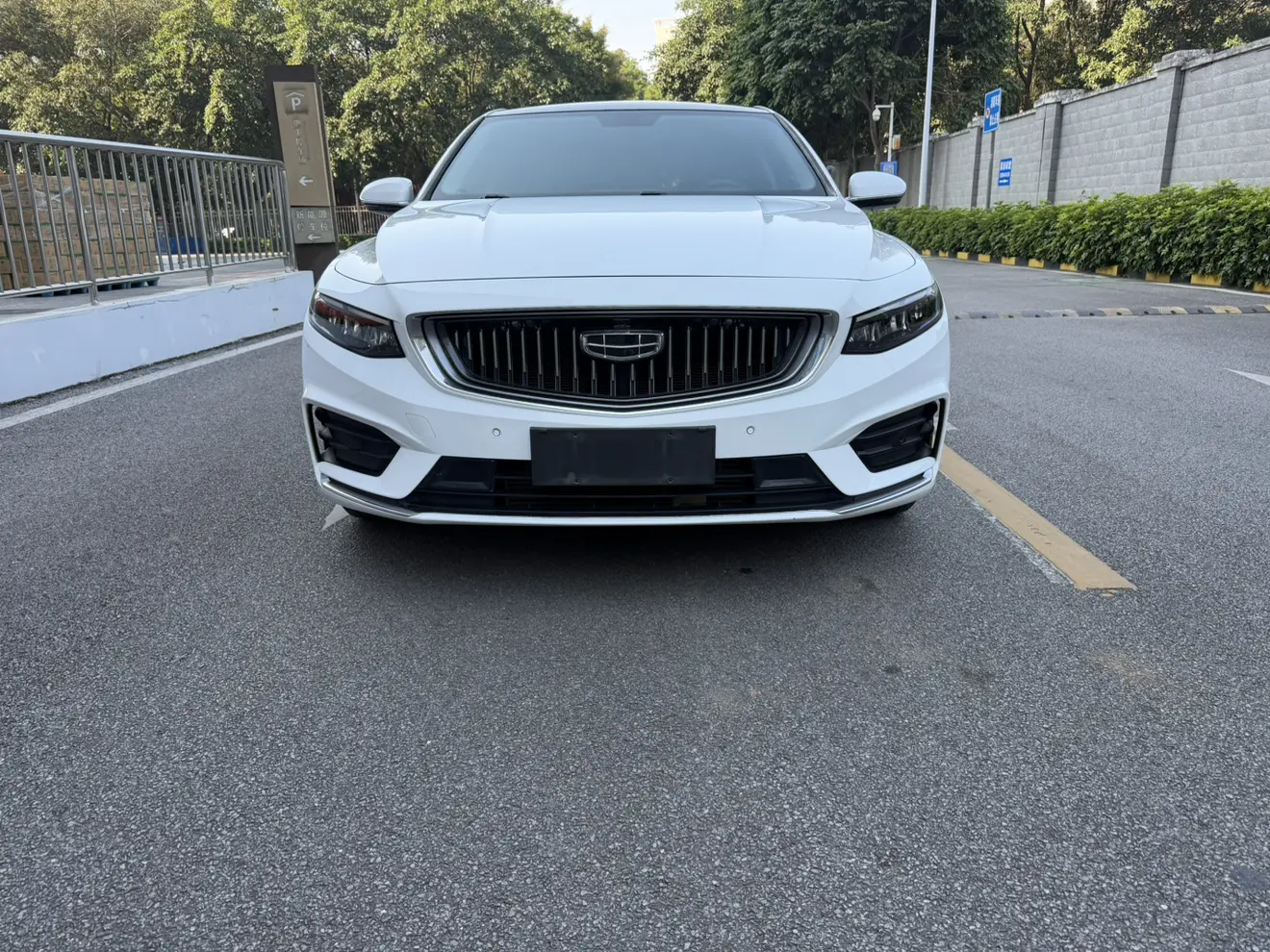 Geely Xing Rui  из Китая