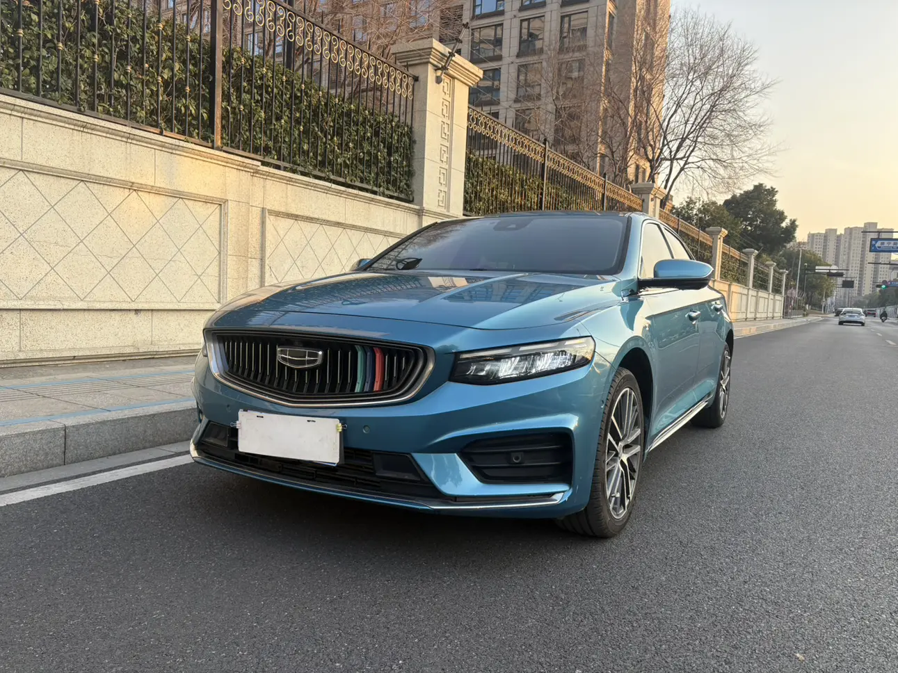 Geely Xing Rui  из Китая
