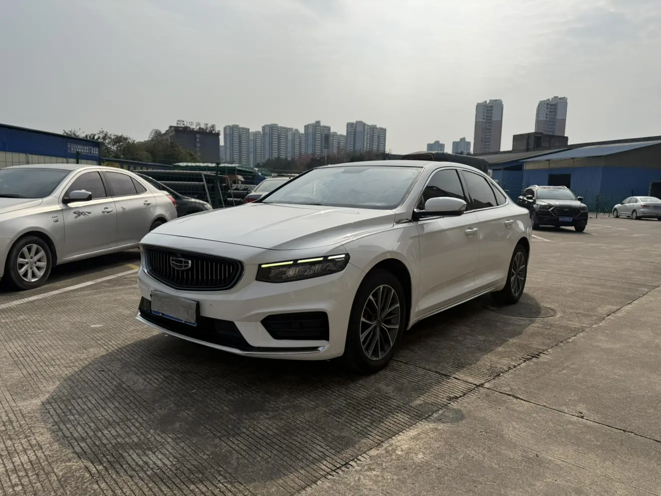 Geely Xing Rui  из Китая