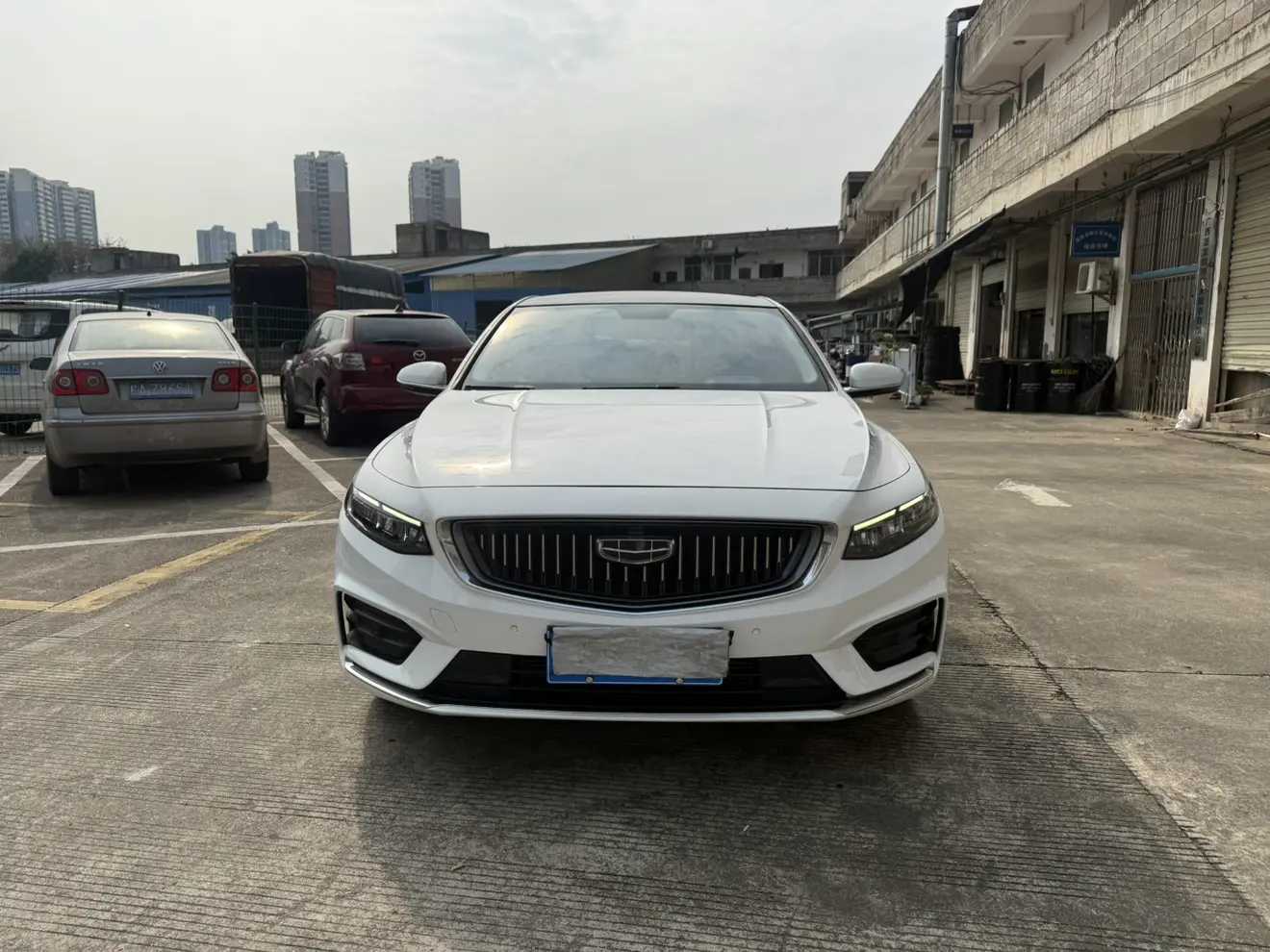 Geely Xing Rui  из Китая