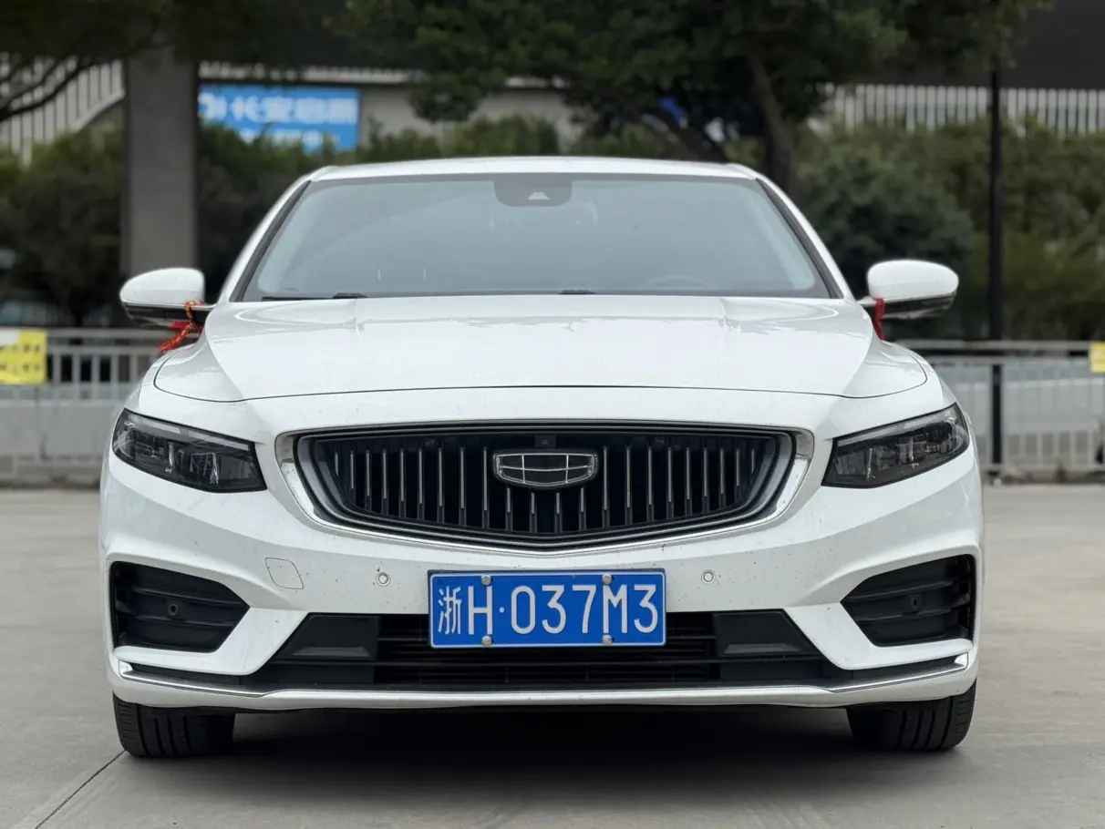 Geely Xing Rui  из Китая