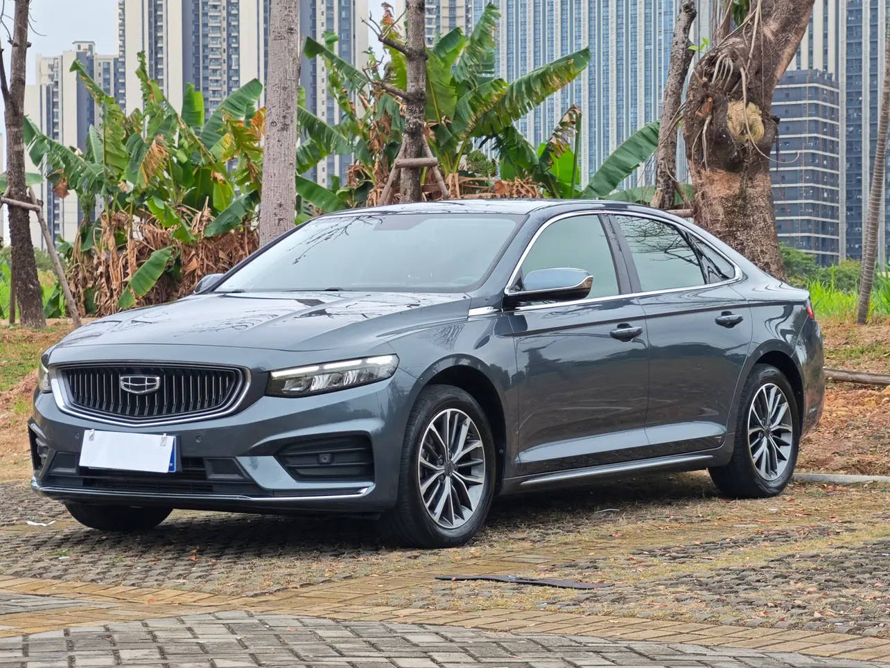 Geely Xing Rui  из Китая