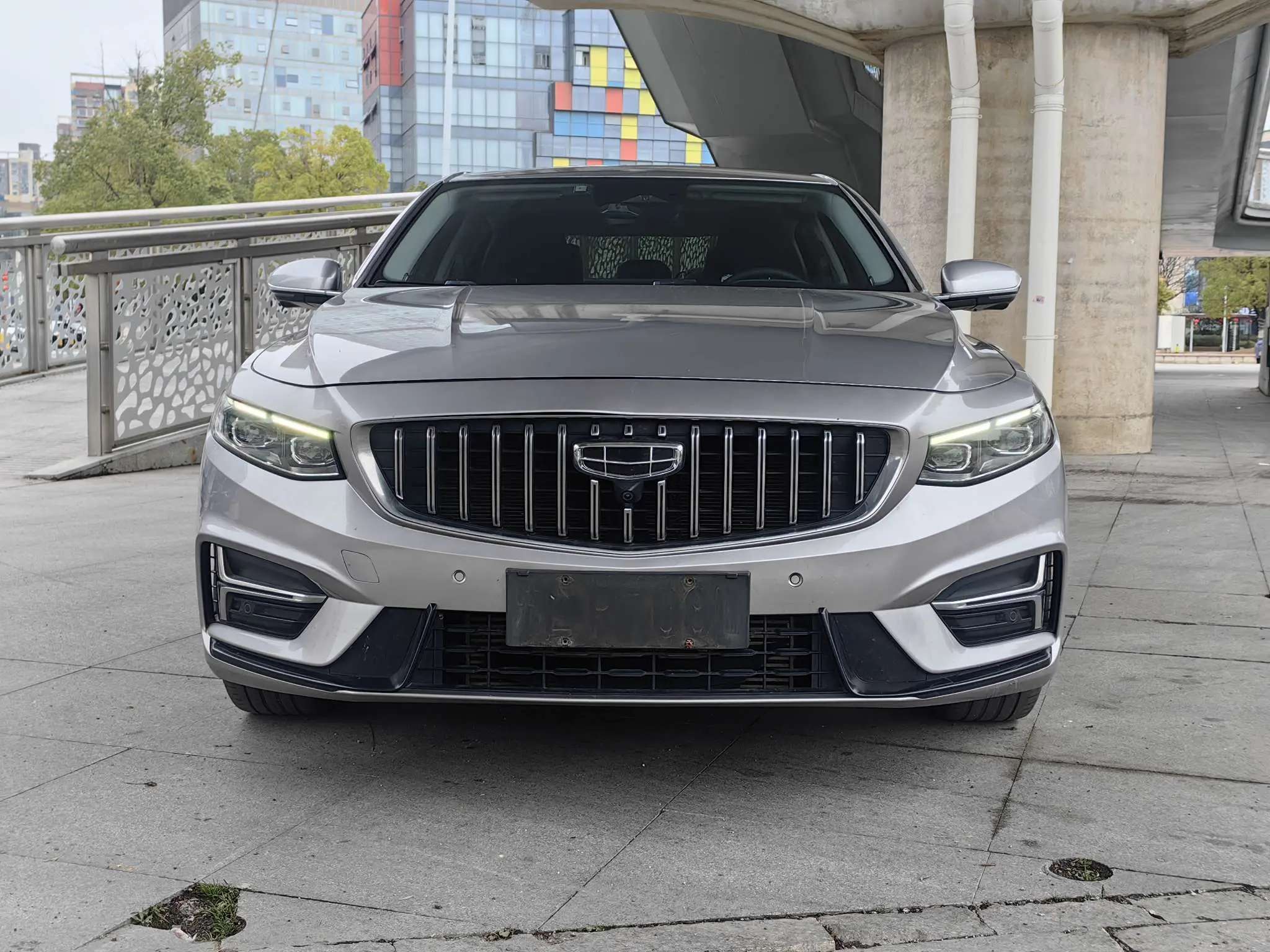 Geely Xing Rui  из Китая