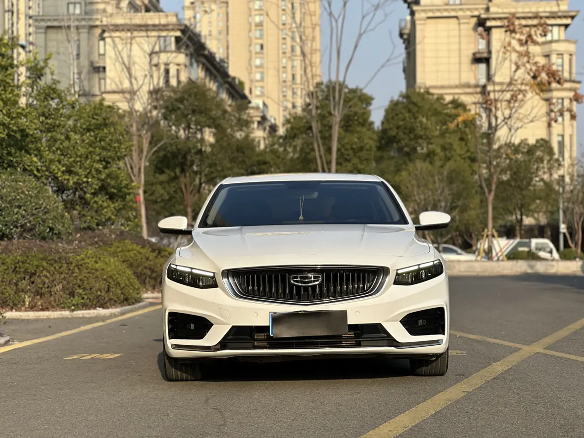 Geely Xing Rui  из Китая