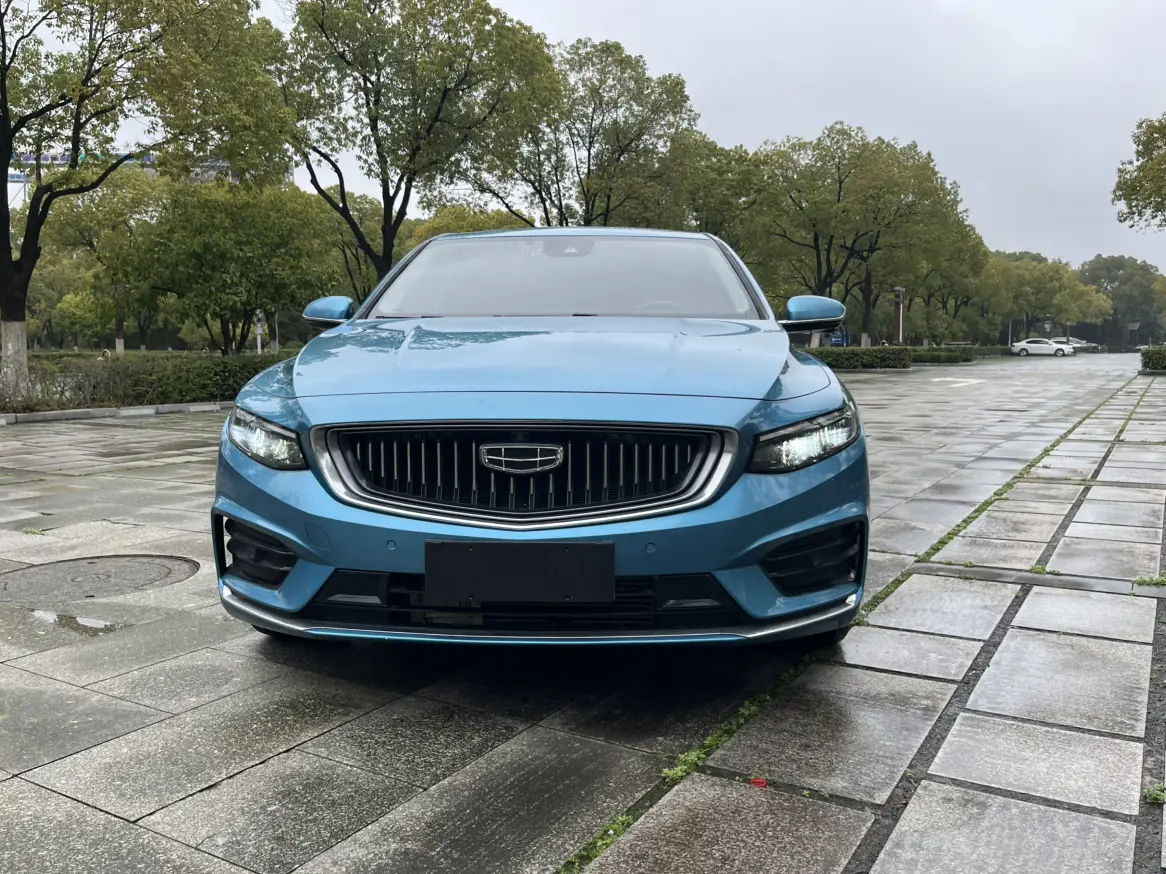 Geely Xing Rui  из Китая