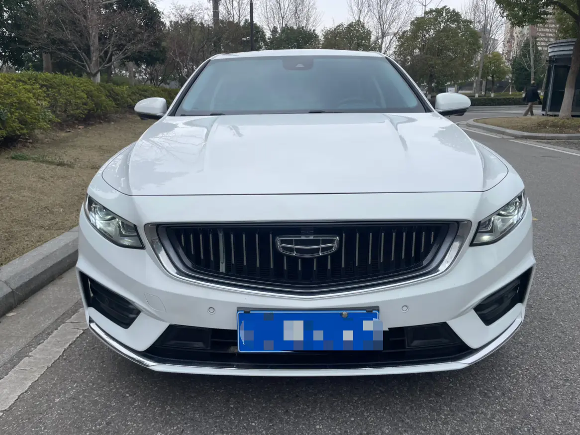 Geely Xing Rui  из Китая