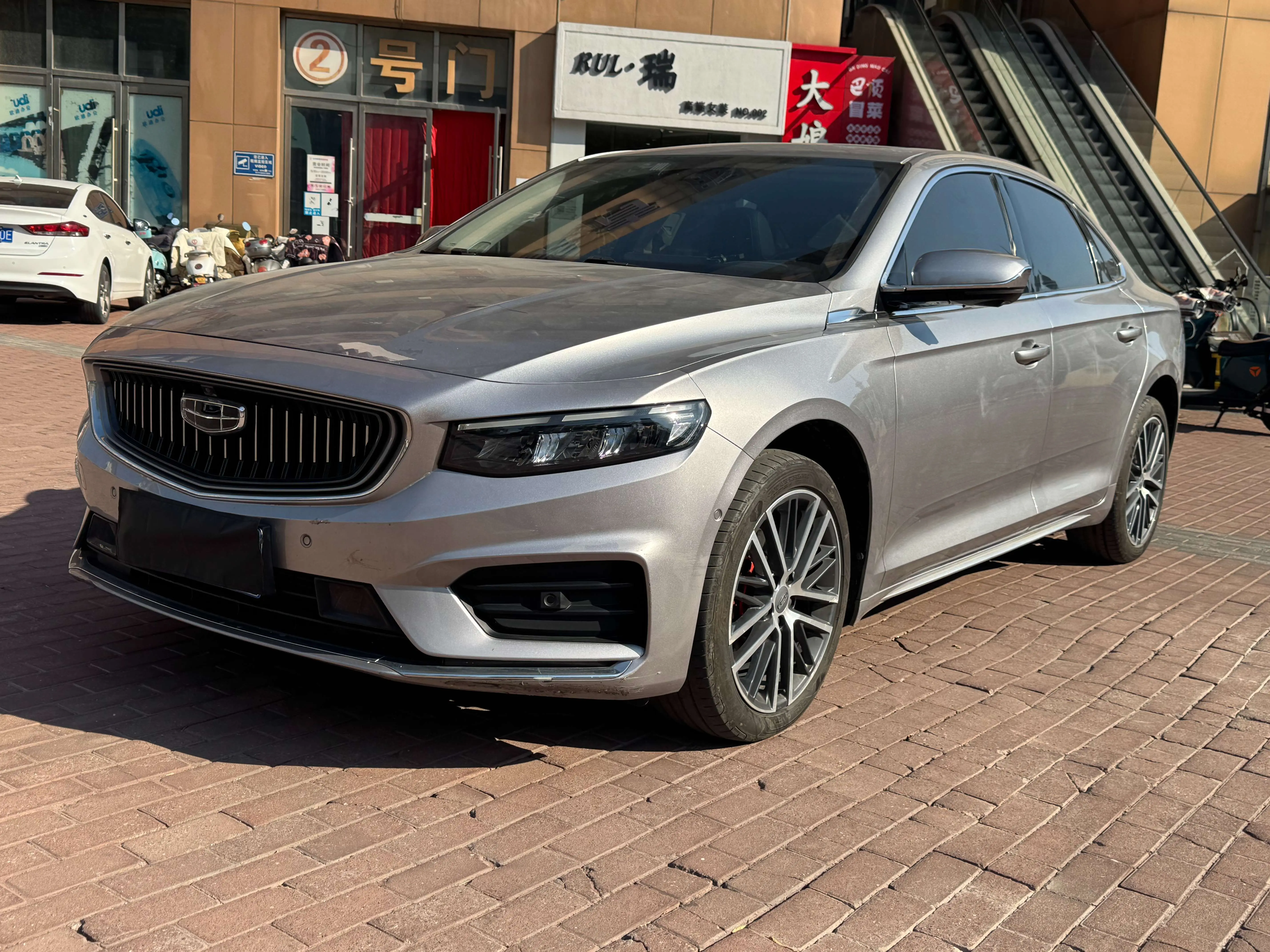 Geely Xing Rui  из Китая