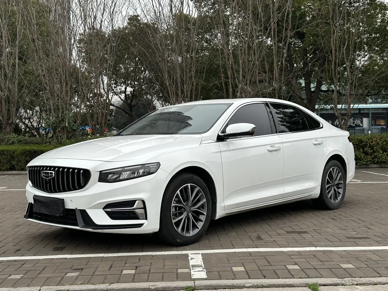 Geely Xing Rui  из Китая