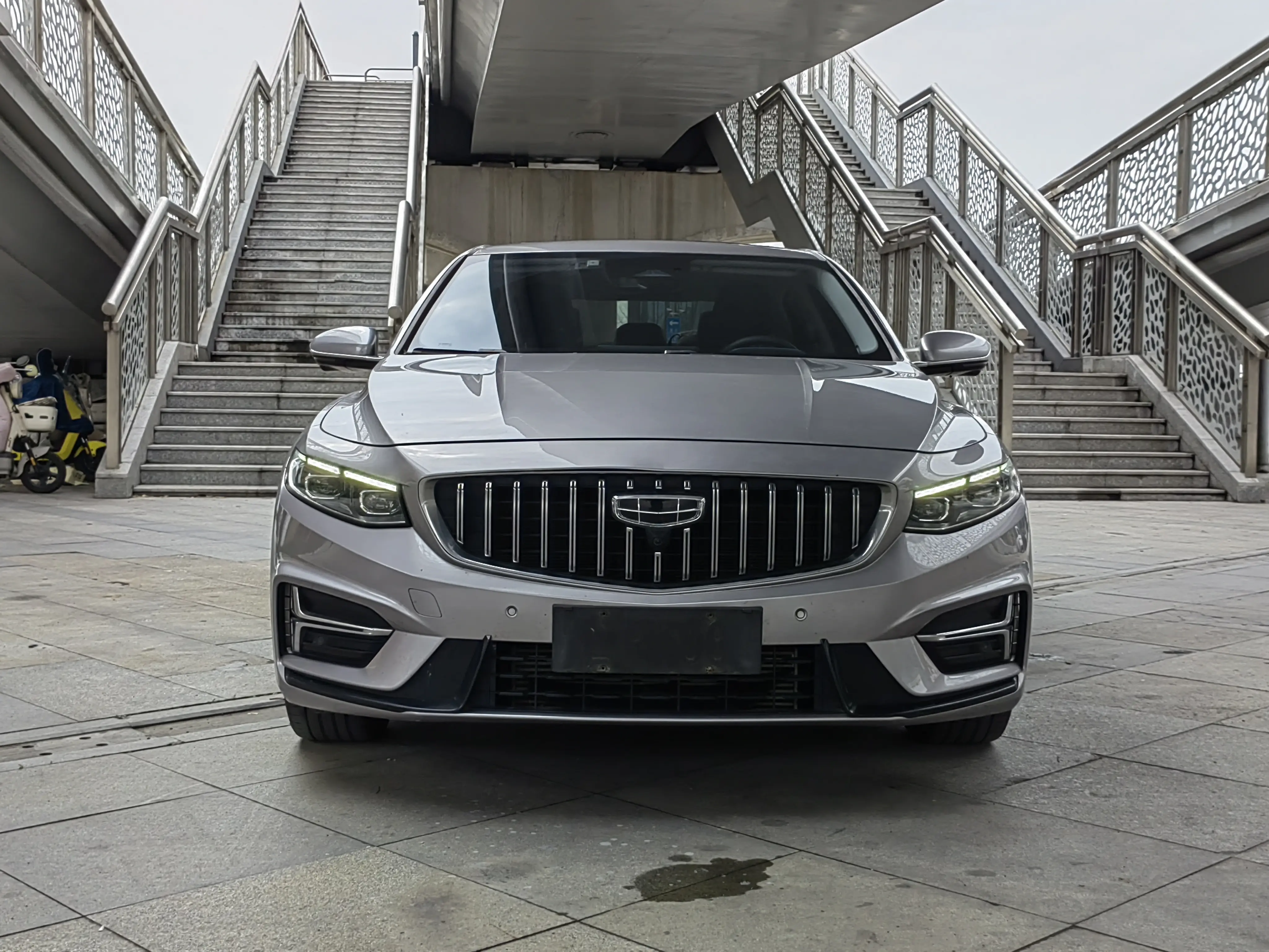 Geely Xing Rui  из Китая