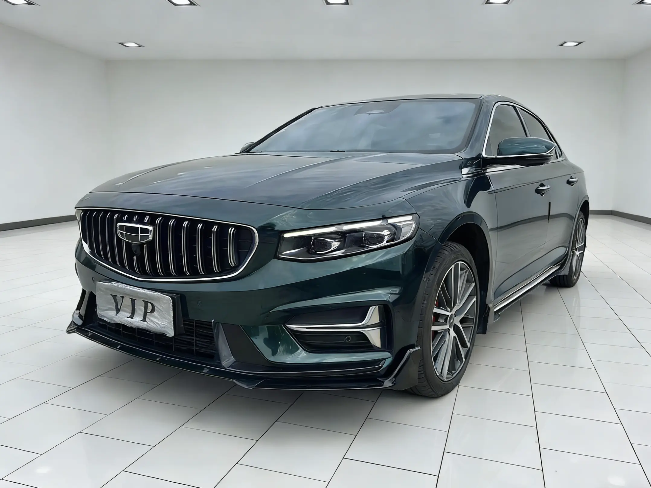 Geely Xing Rui  из Китая