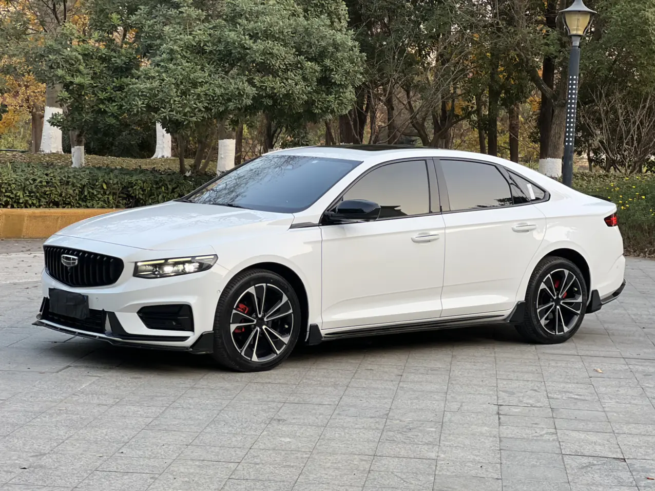 Geely Xing Rui  из Китая