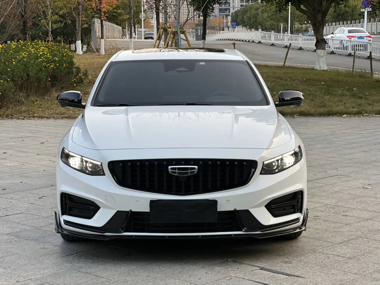 Geely Xing Rui  из Китая