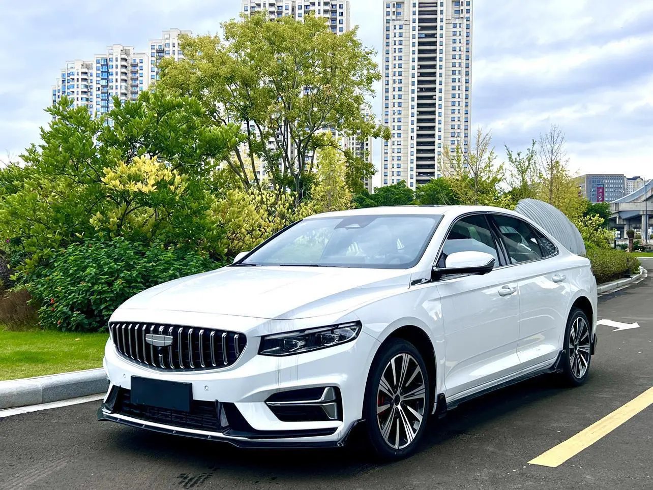 Geely Xing Rui  из Китая