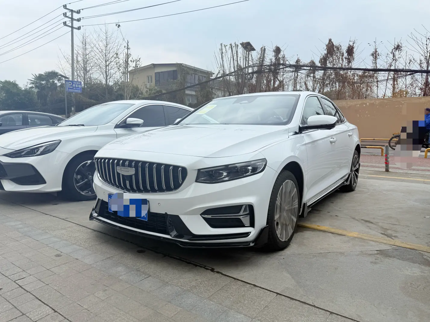 Geely Xing Rui  из Китая