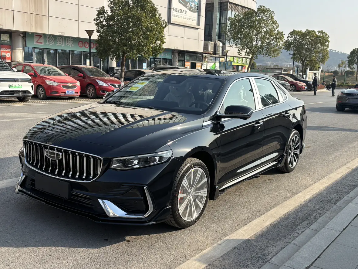 Geely Xing Rui  из Китая