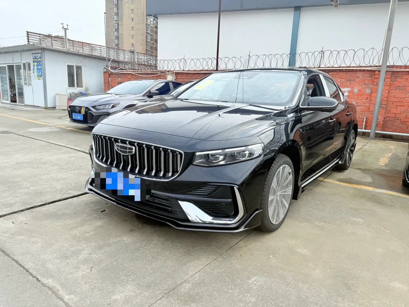 Geely Xing Rui  из Китая