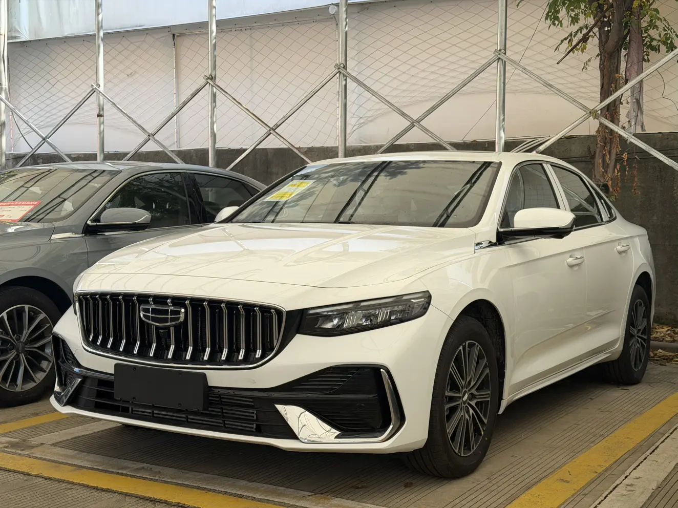 Geely Xing Rui  из Китая