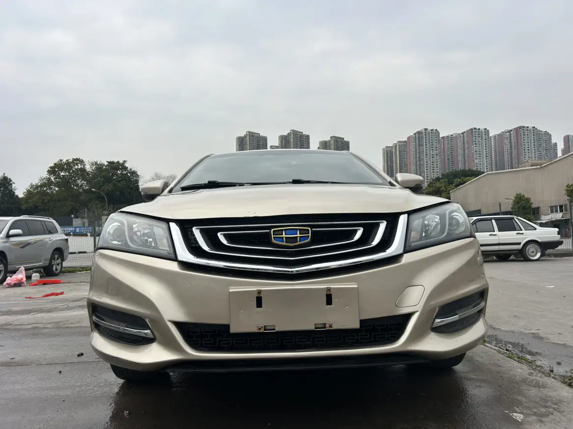 Geely Emgrand  из Китая