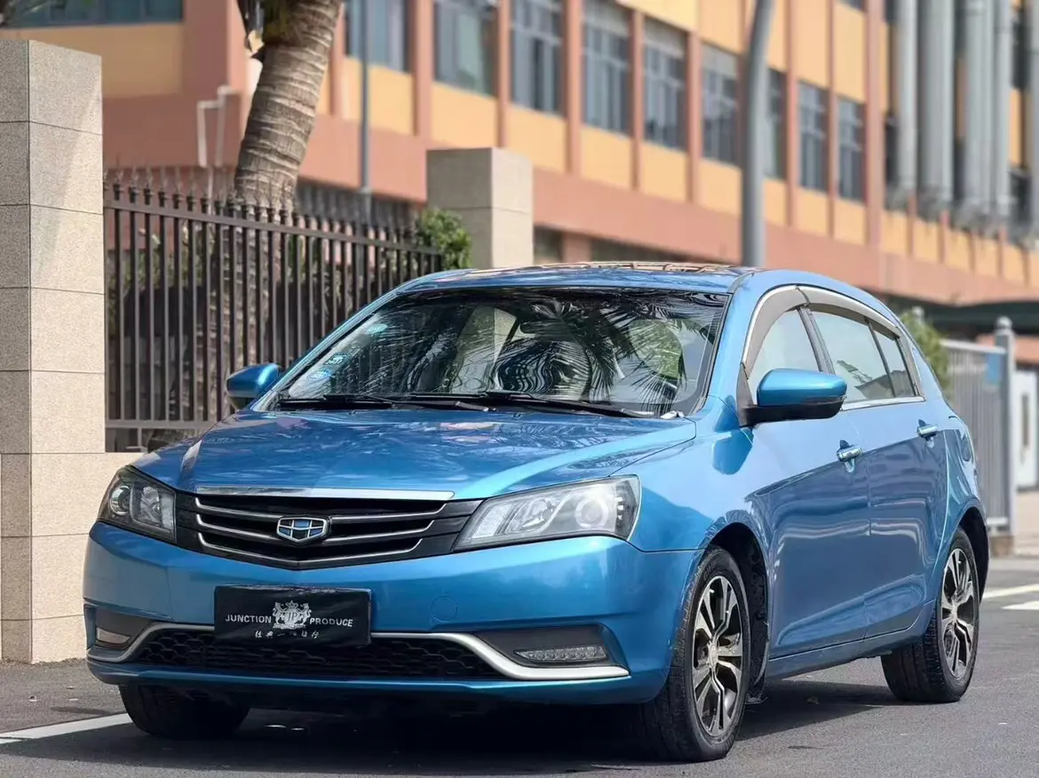 Geely Emgrand  из Китая