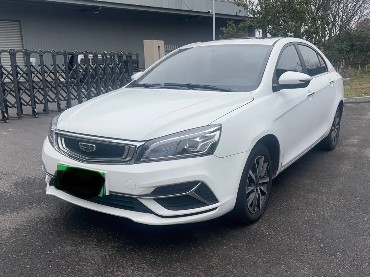 Geely Emgrand  из Китая