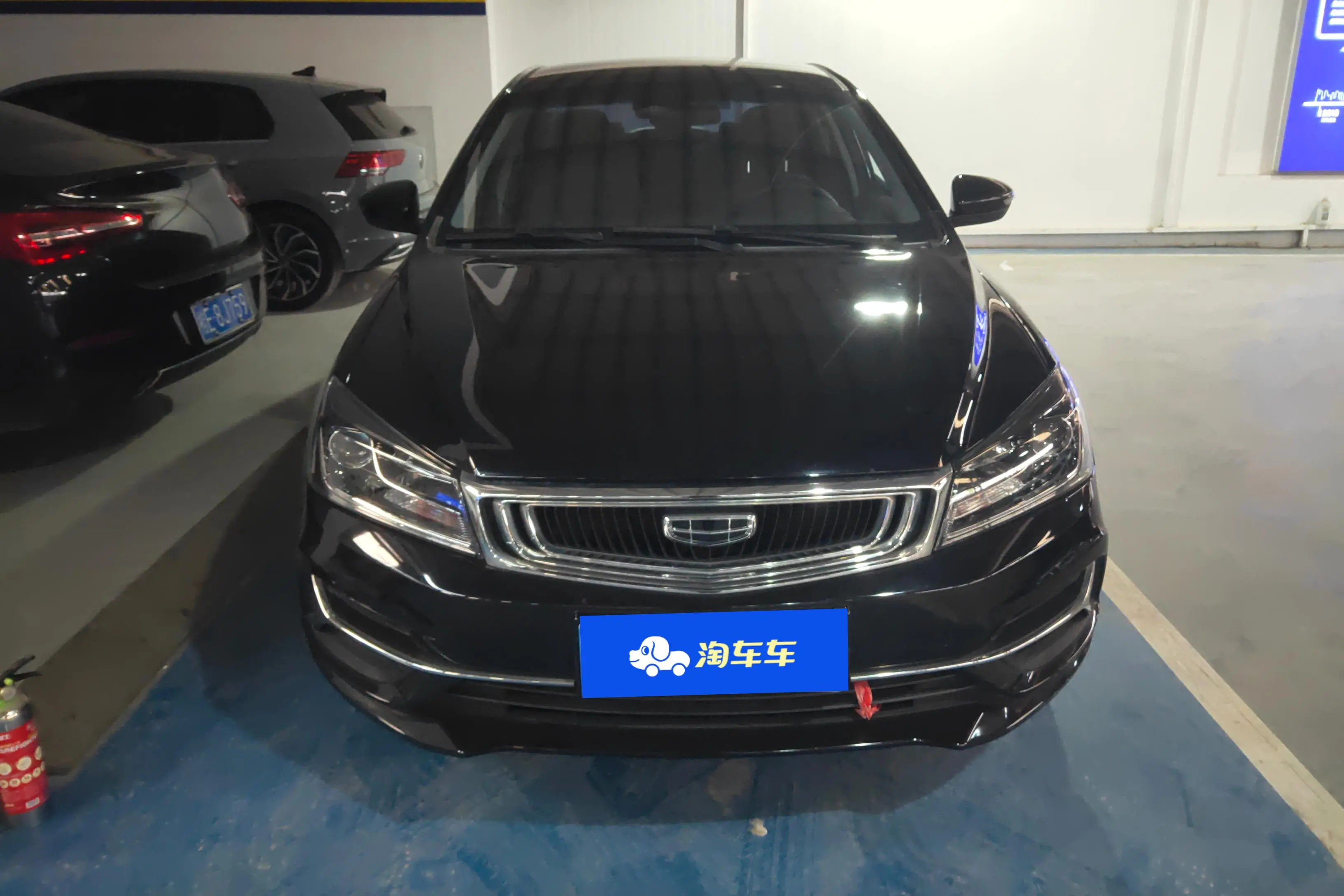 Geely Emgrand  из Китая