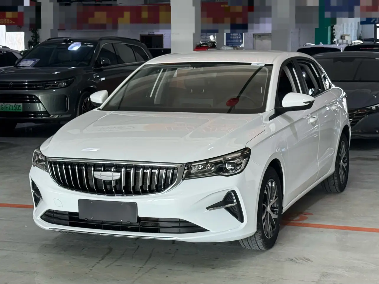 Geely Emgrand  из Китая