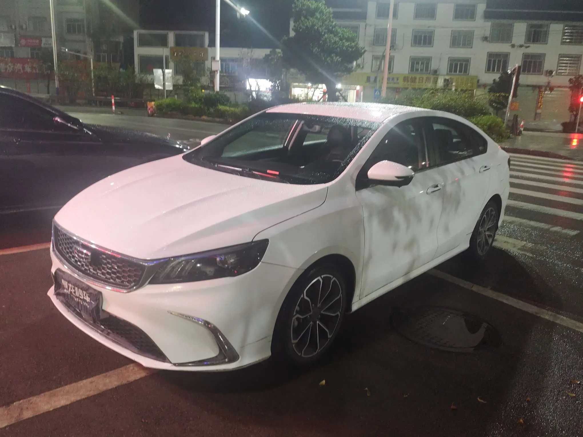 Geely Binrui  из Китая