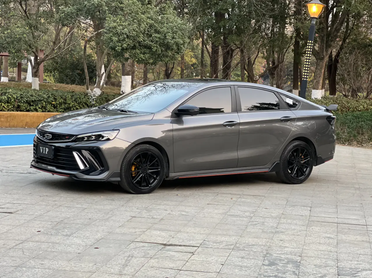 Geely Binrui  из Китая