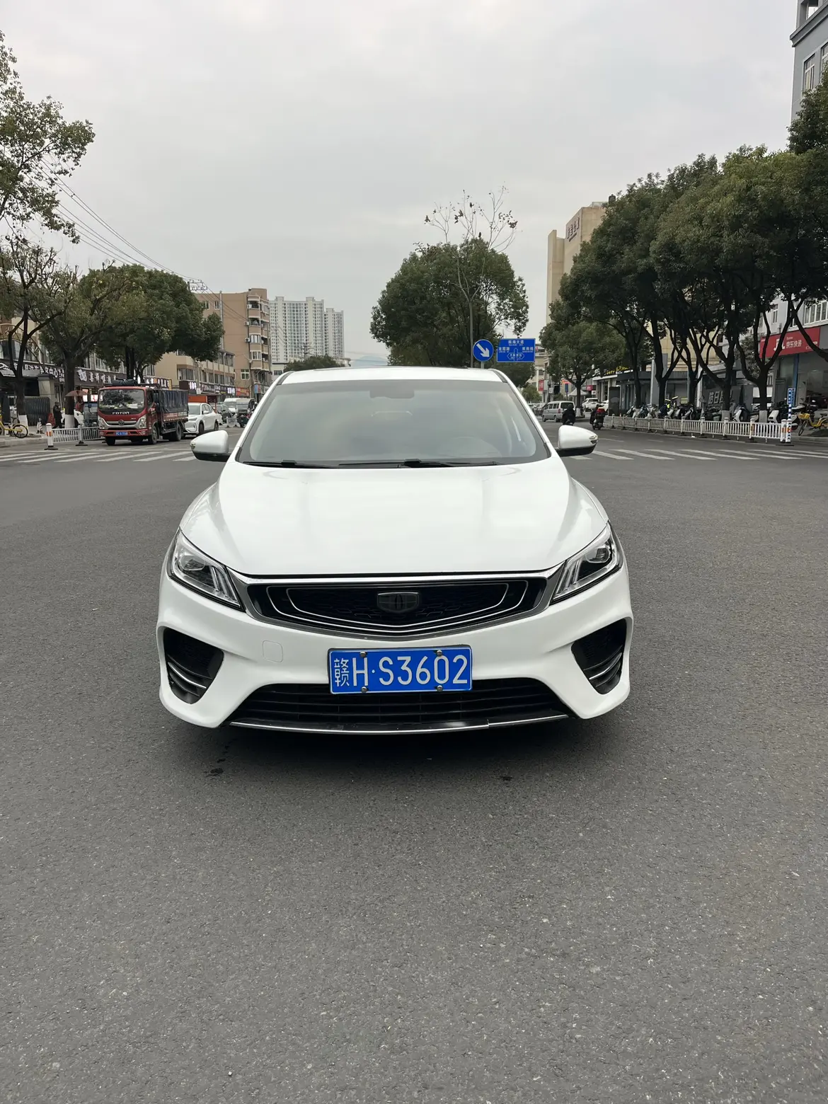 Geely Binrui  из Китая