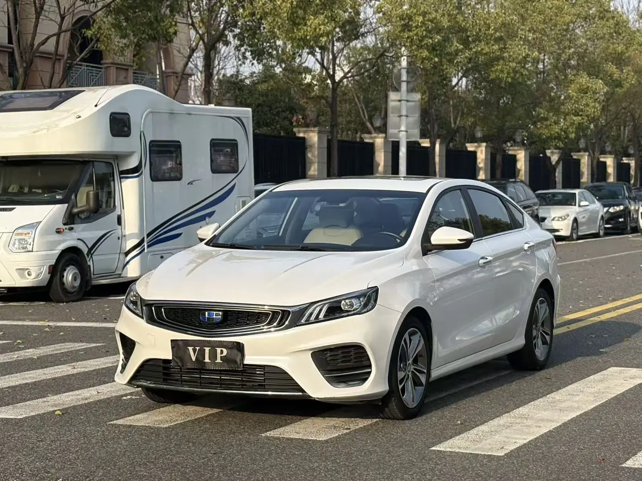 Geely Binrui  из Китая