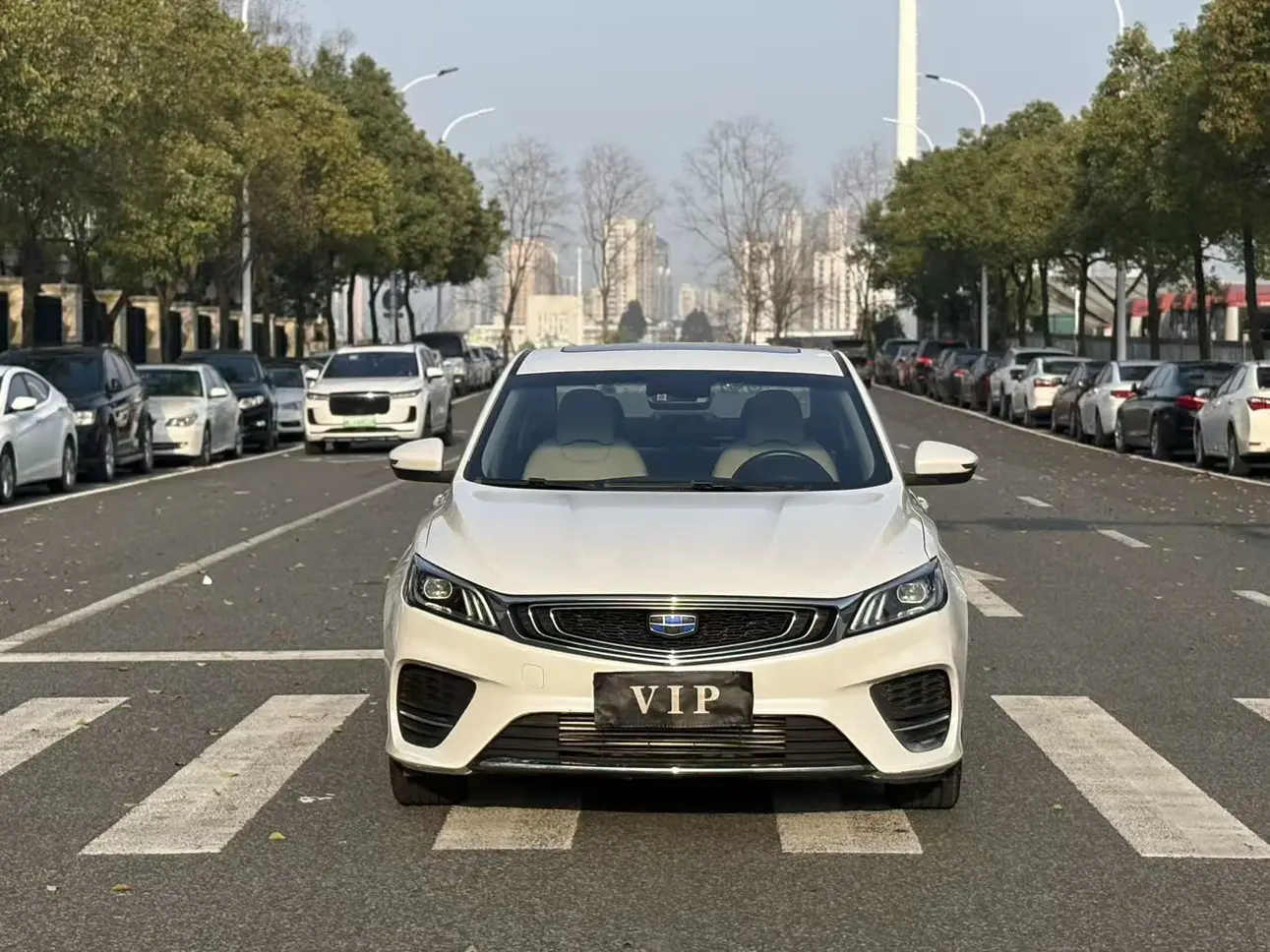 Geely Binrui  из Китая