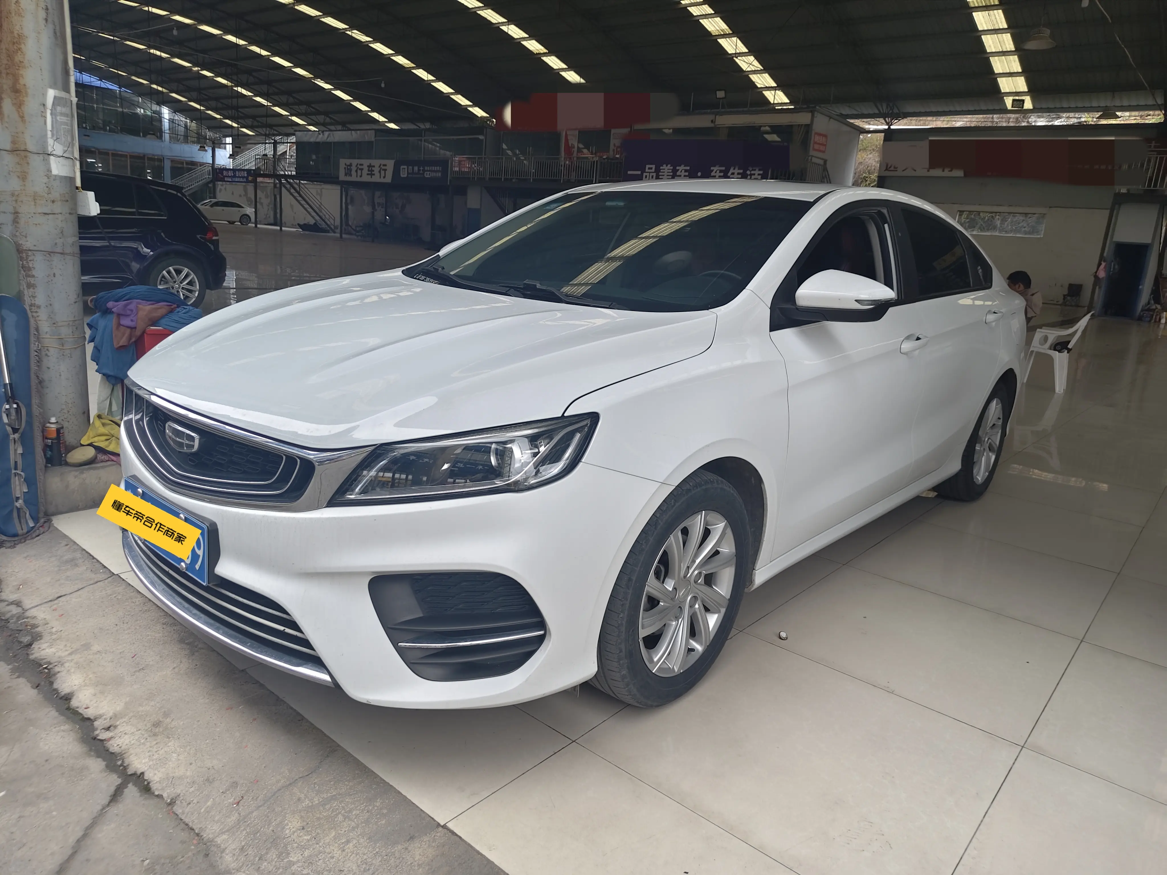 Geely Binrui  из Китая
