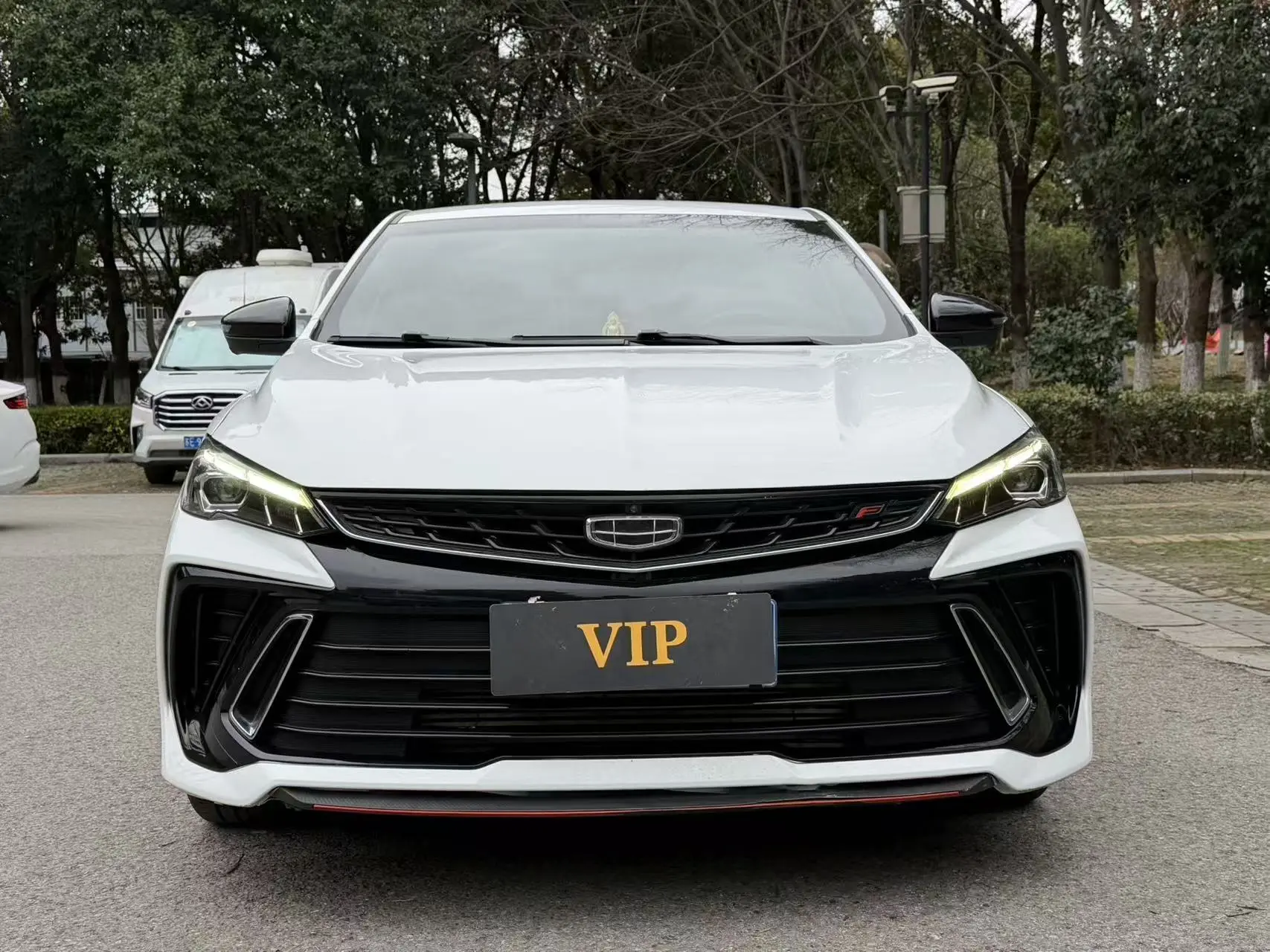 Geely Binrui  из Китая