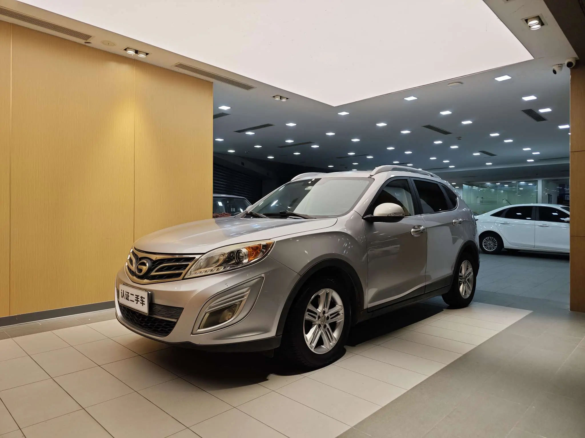 GAC Trumpchi GS5  из Китая