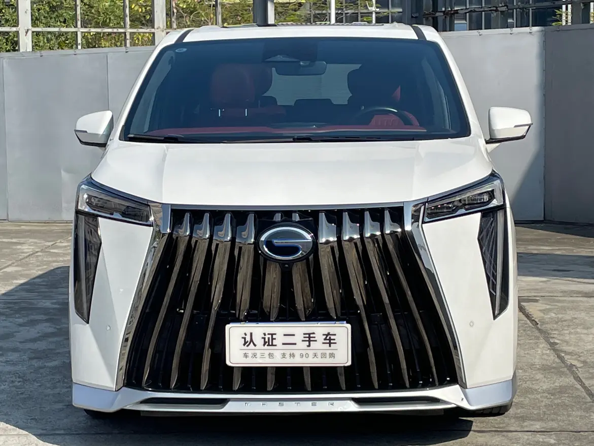 GAC Trumpchi M8  из Китая