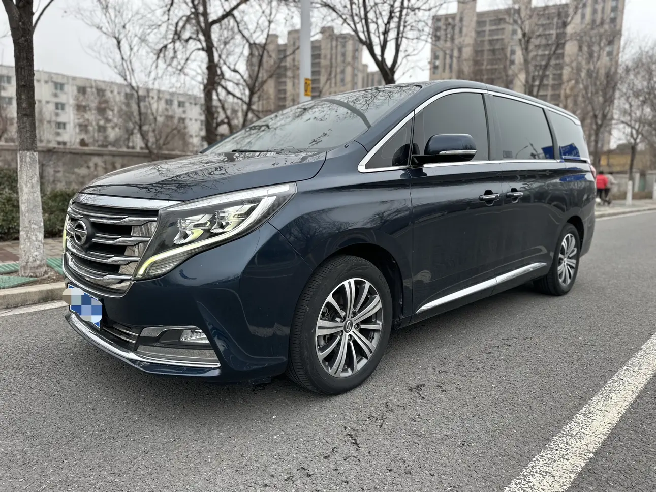 GAC Trumpchi M8  из Китая