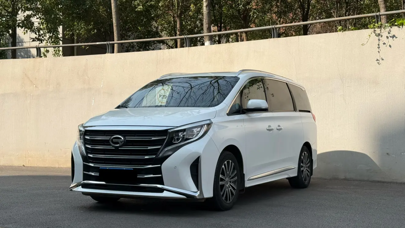 GAC Trumpchi M8  из Китая