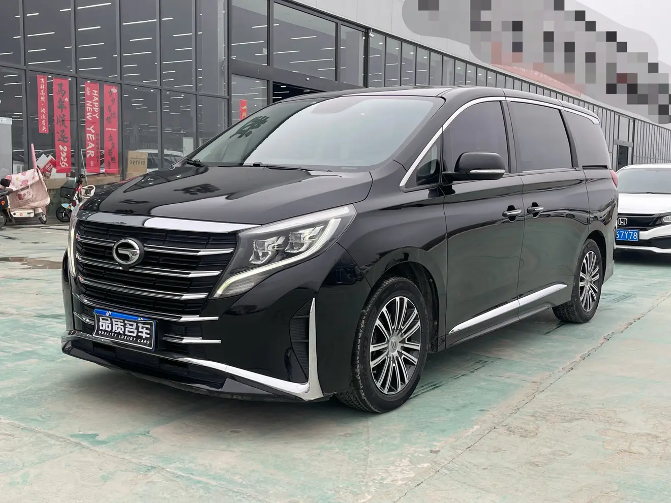 GAC Trumpchi M8  из Китая