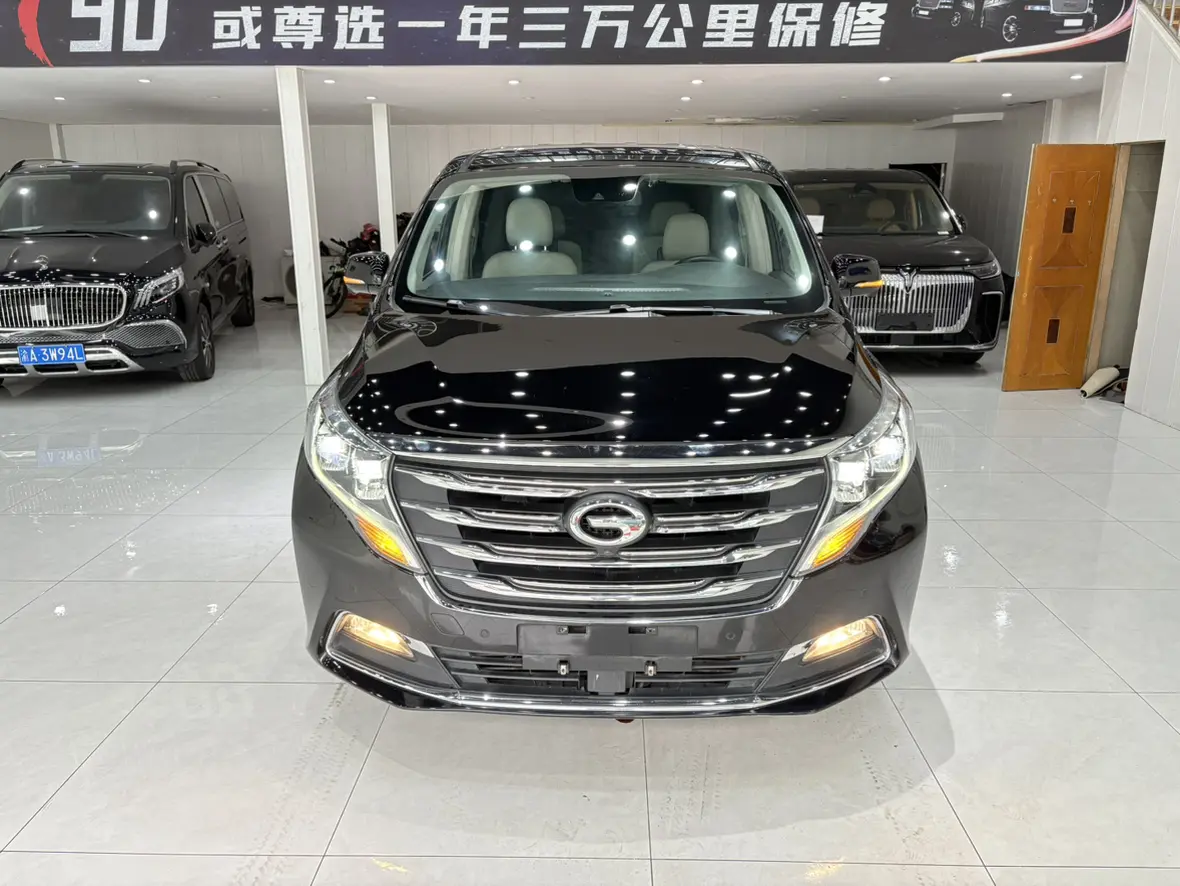 GAC Trumpchi M8  из Китая