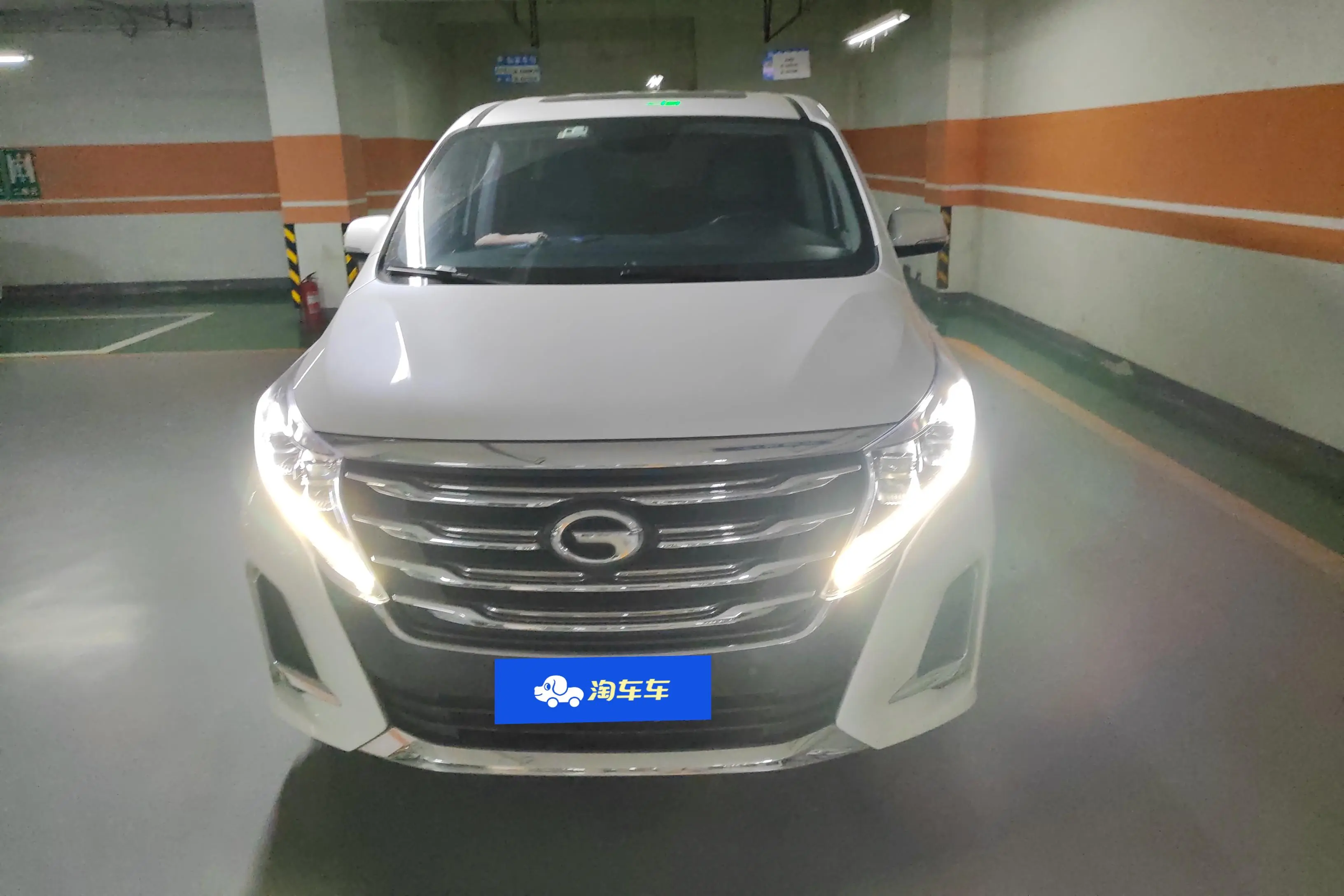 GAC Trumpchi M8  из Китая